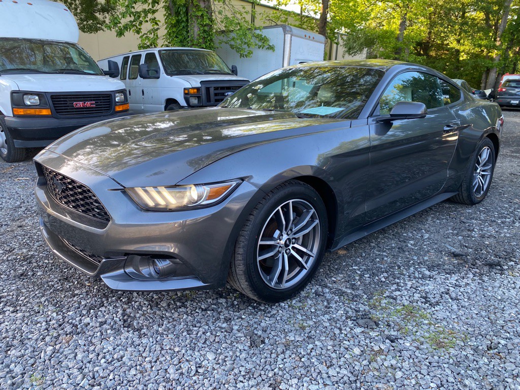 2016 Ford Mustang Image 1