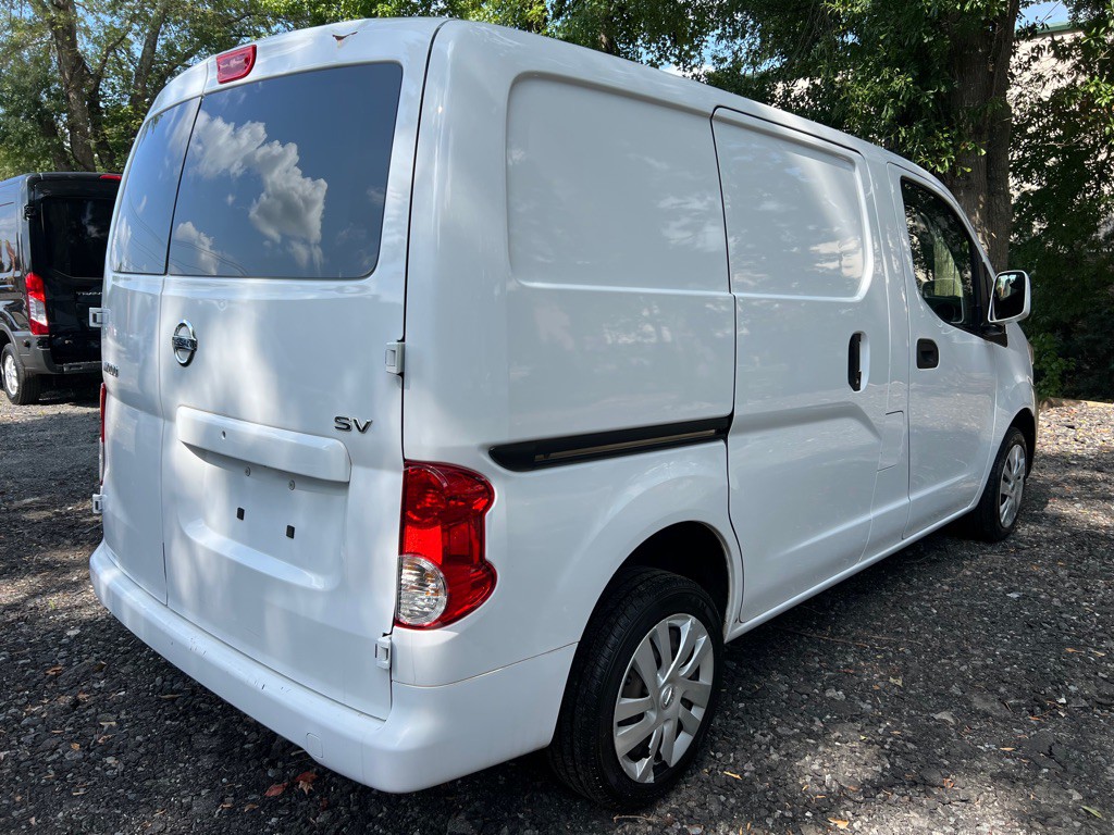 2018 Nissan NV200 Image 4