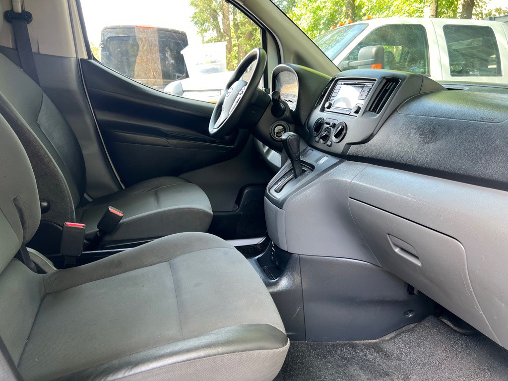 2018 Nissan NV200 Image 10