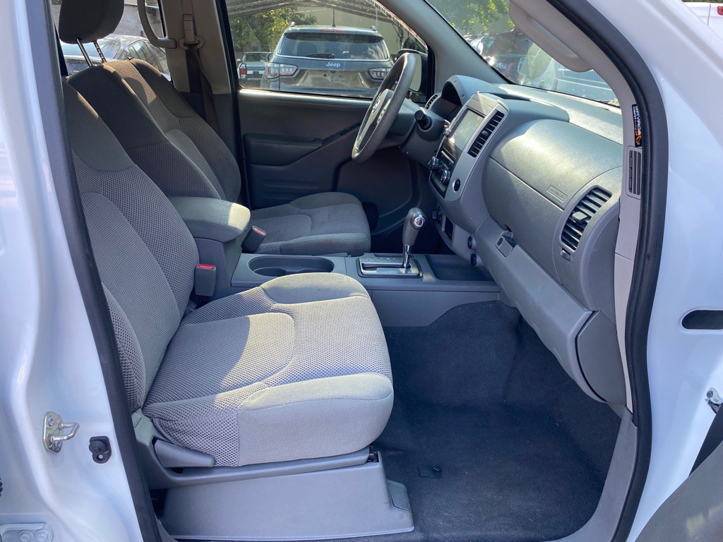 2019 Nissan Frontier Image 5