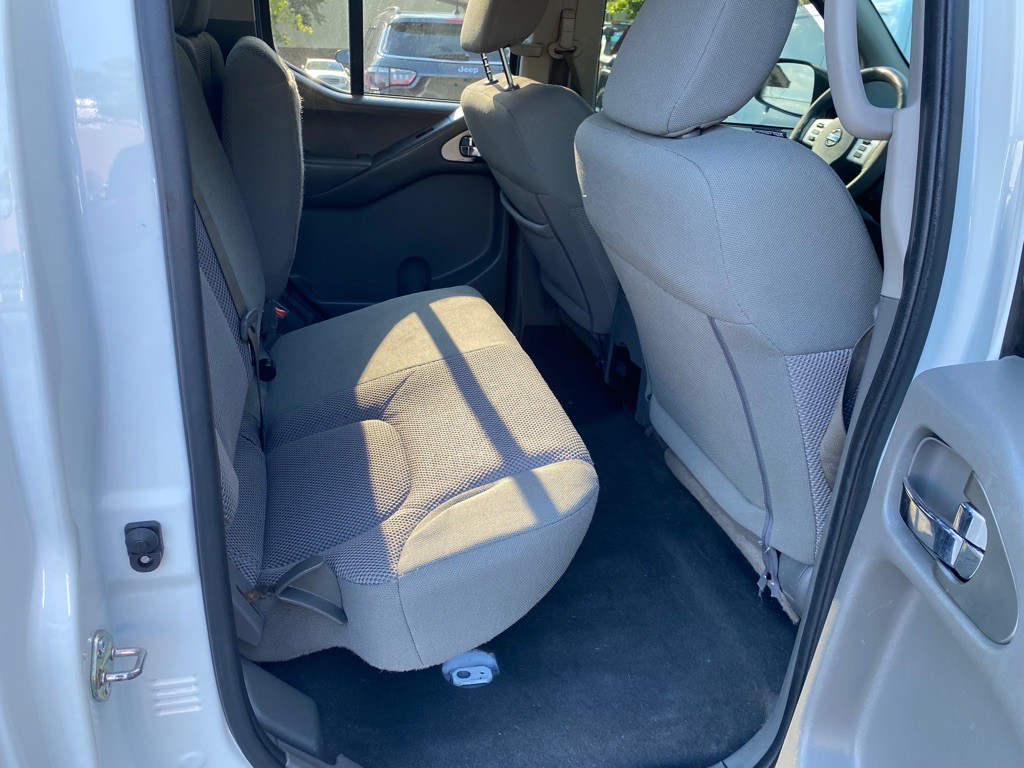 2019 Nissan Frontier Image 7