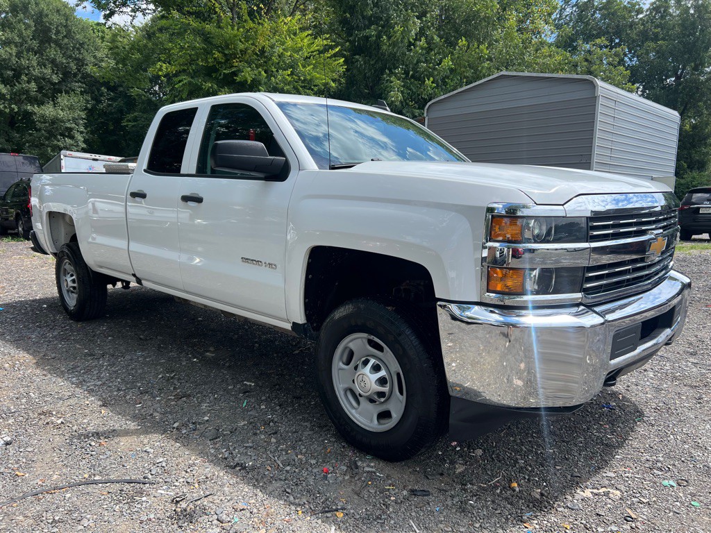 2017 Chevrolet Silverado 1500 Image 3