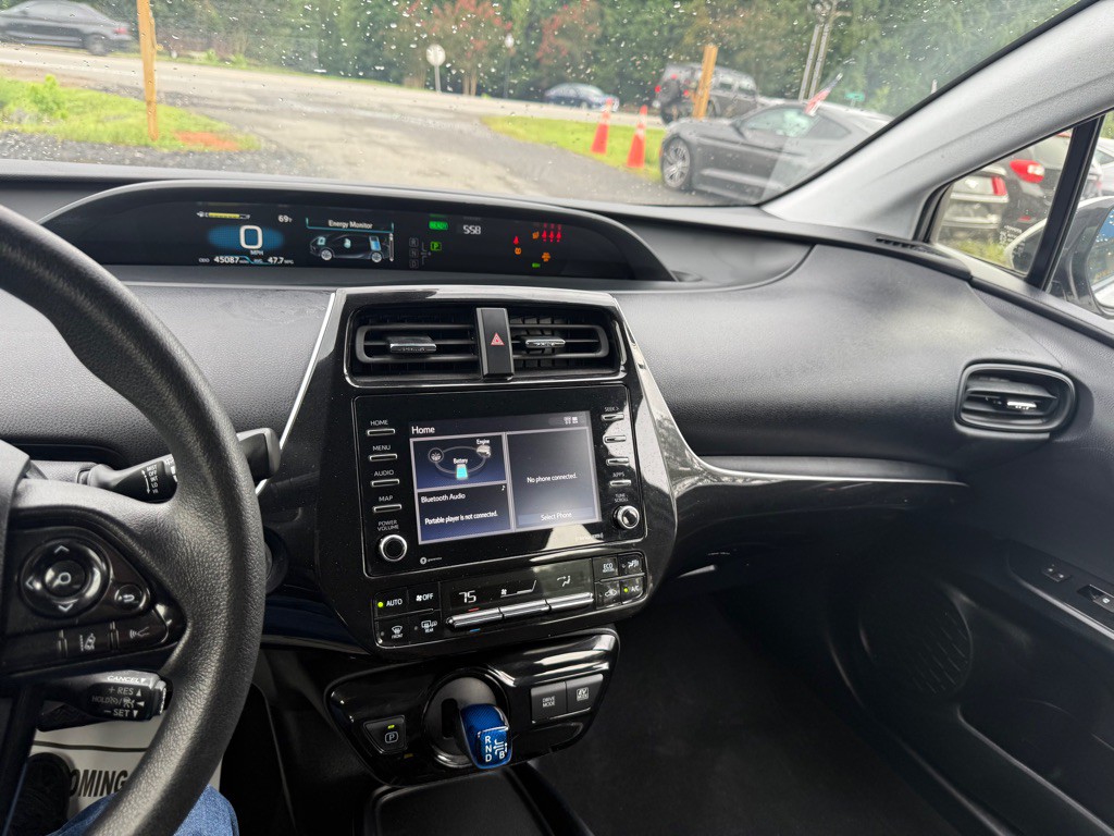2022 Toyota Prius Image 14