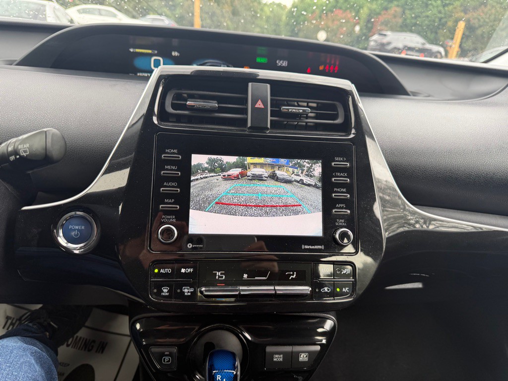 2022 Toyota Prius Image 15