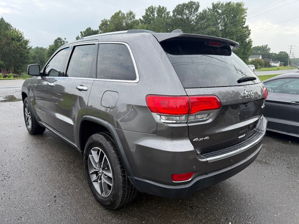 2018 Jeep Grand Cherokee Image 2