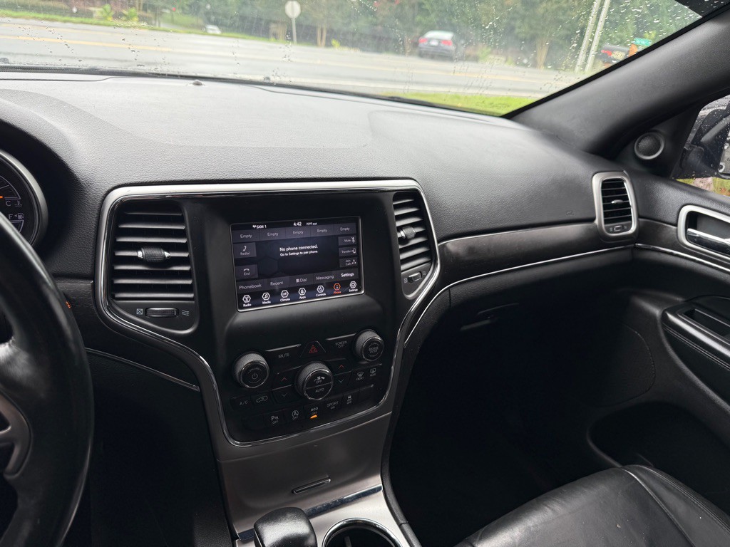 2018 Jeep Grand Cherokee Image 15