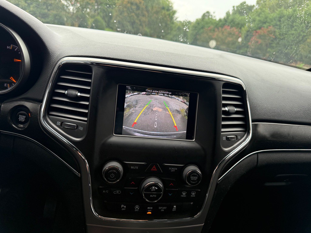 2018 Jeep Grand Cherokee Image 16