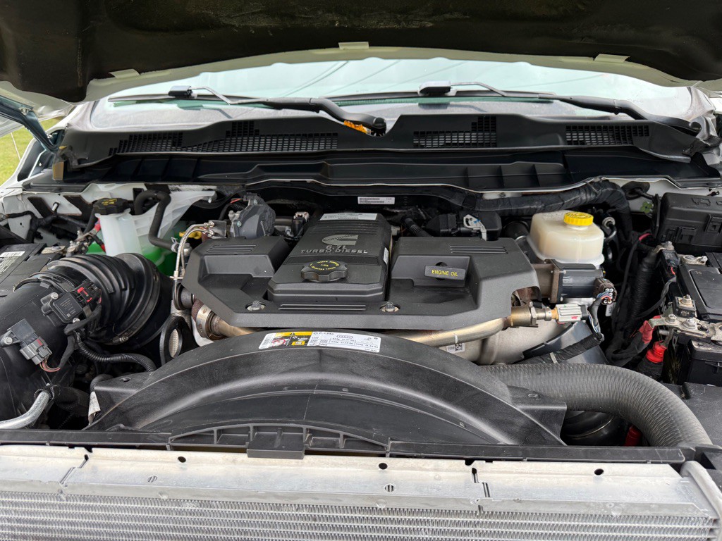 2018 RAM 3500 Image 11