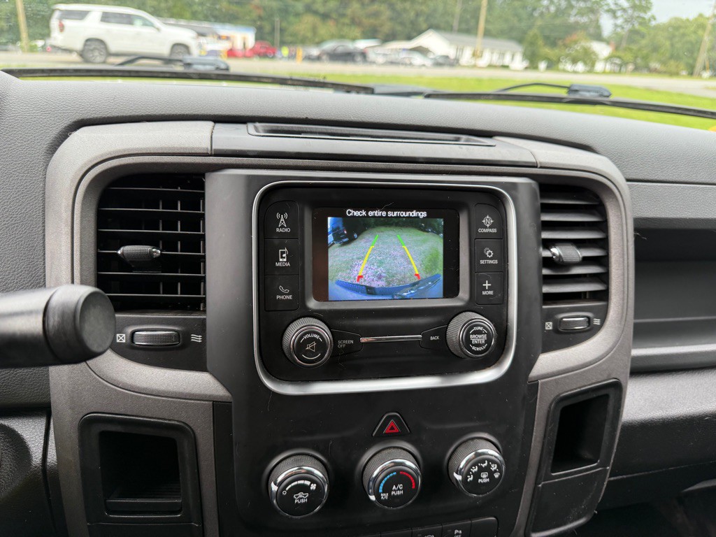 2018 RAM 3500 Image 16