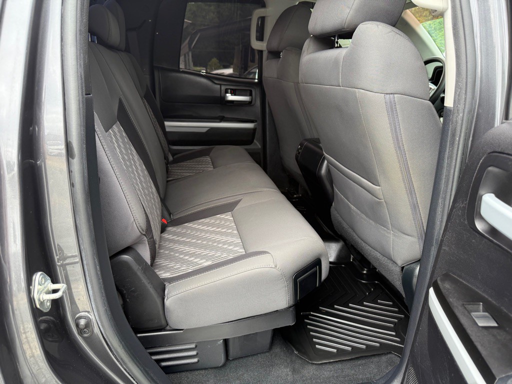 2021 Toyota Tundra Image 7