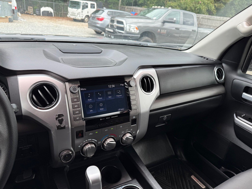 2021 Toyota Tundra Image 15