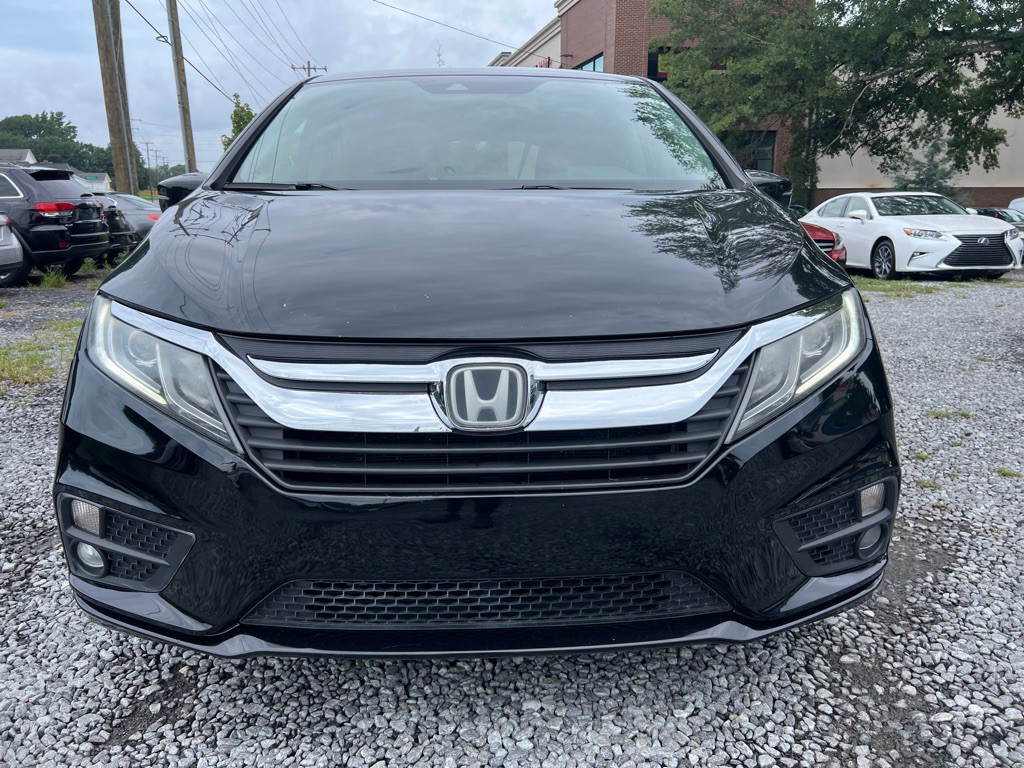 2018 Honda Odyssey Image 2