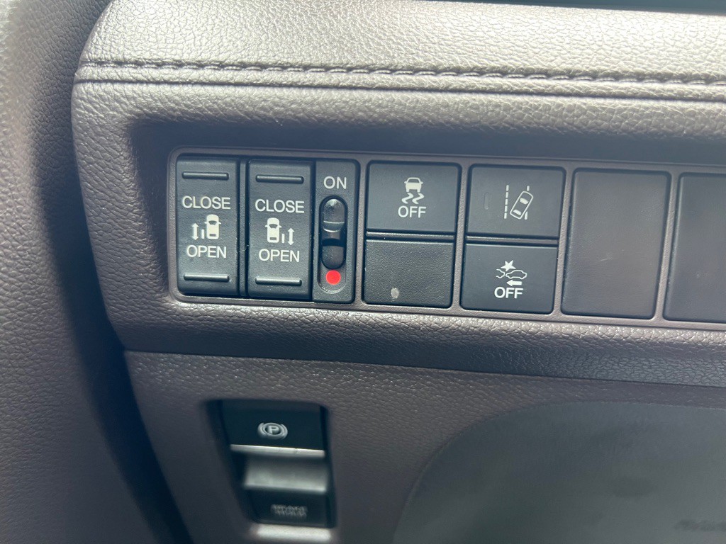2018 Honda Odyssey Image 21