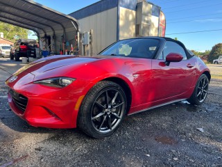 Image for 2017 Mazda MX-5 Miata Grand Touring ID: 6761340