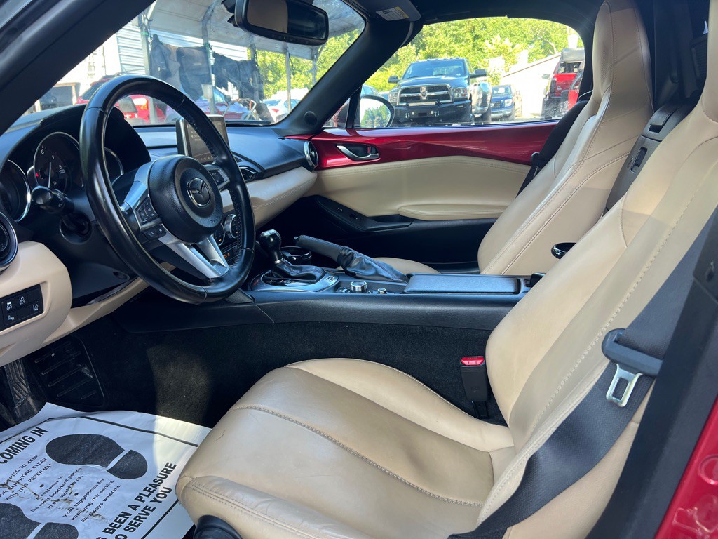 2017 Mazda MX-5 Miata Image 9
