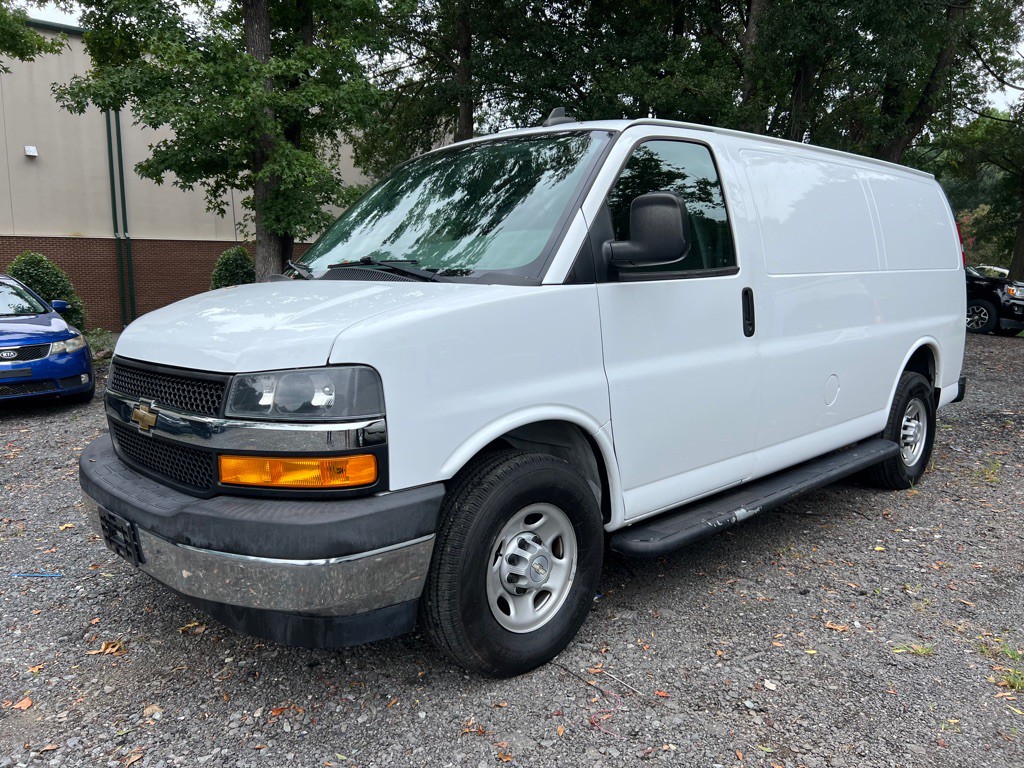 2020 Chevrolet Express Image 1