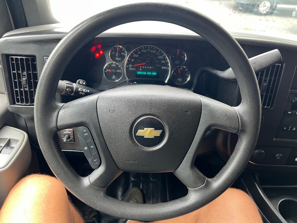 2020 Chevrolet Express Image 11
