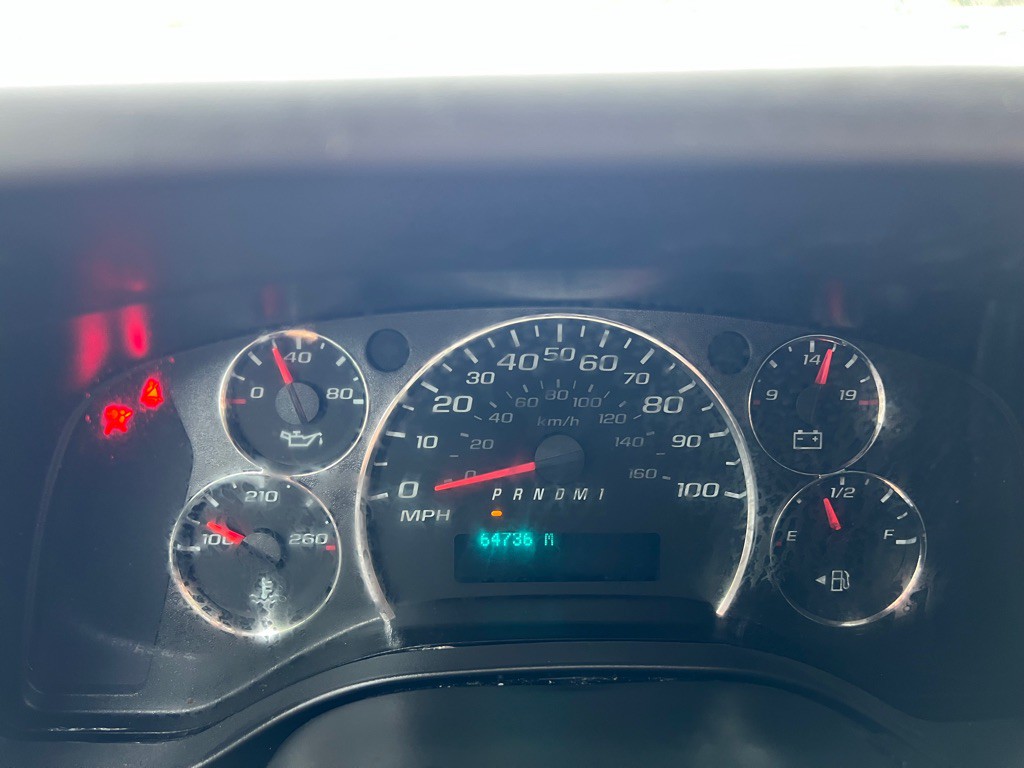 2020 Chevrolet Express Image 12