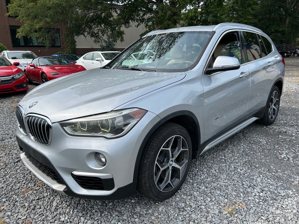 2016 BMW X1 Image 4