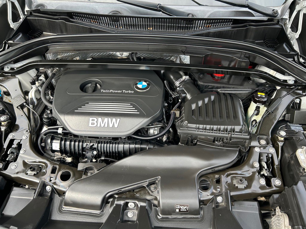 2016 BMW X1 Image 12