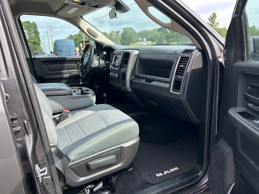 2018 RAM 3500 Image 7