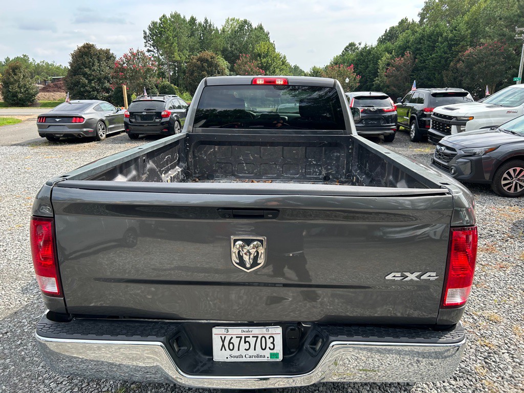 2018 RAM 3500 Image 8