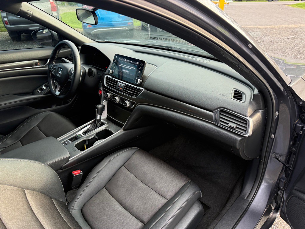 2019 Honda Accord Image 6
