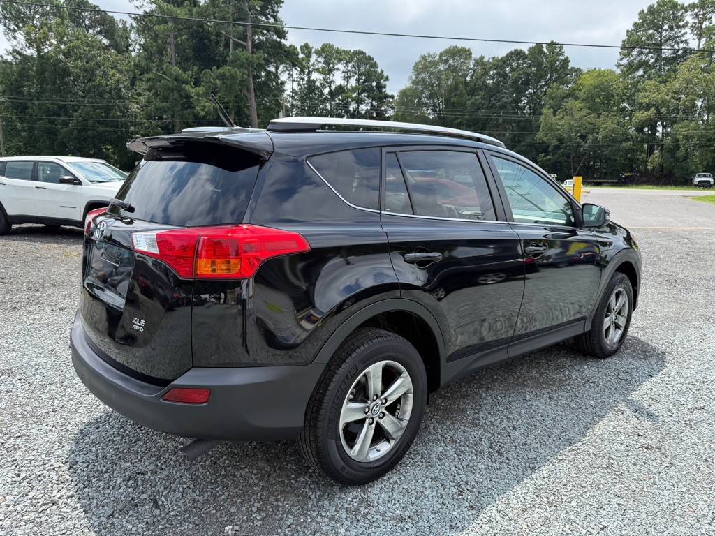 2015 Toyota Rav4 Image 3