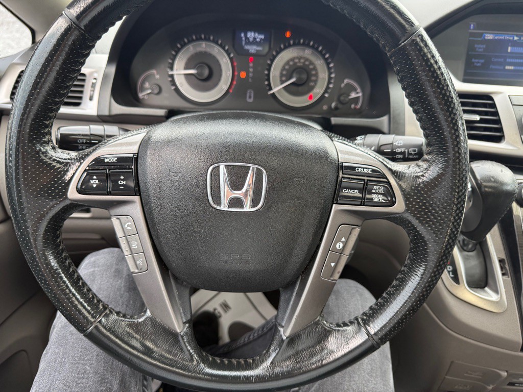 2014 Honda Odyssey Image 13