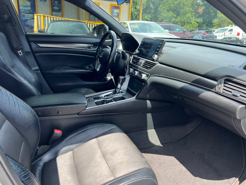 2018 Honda Accord Image 10