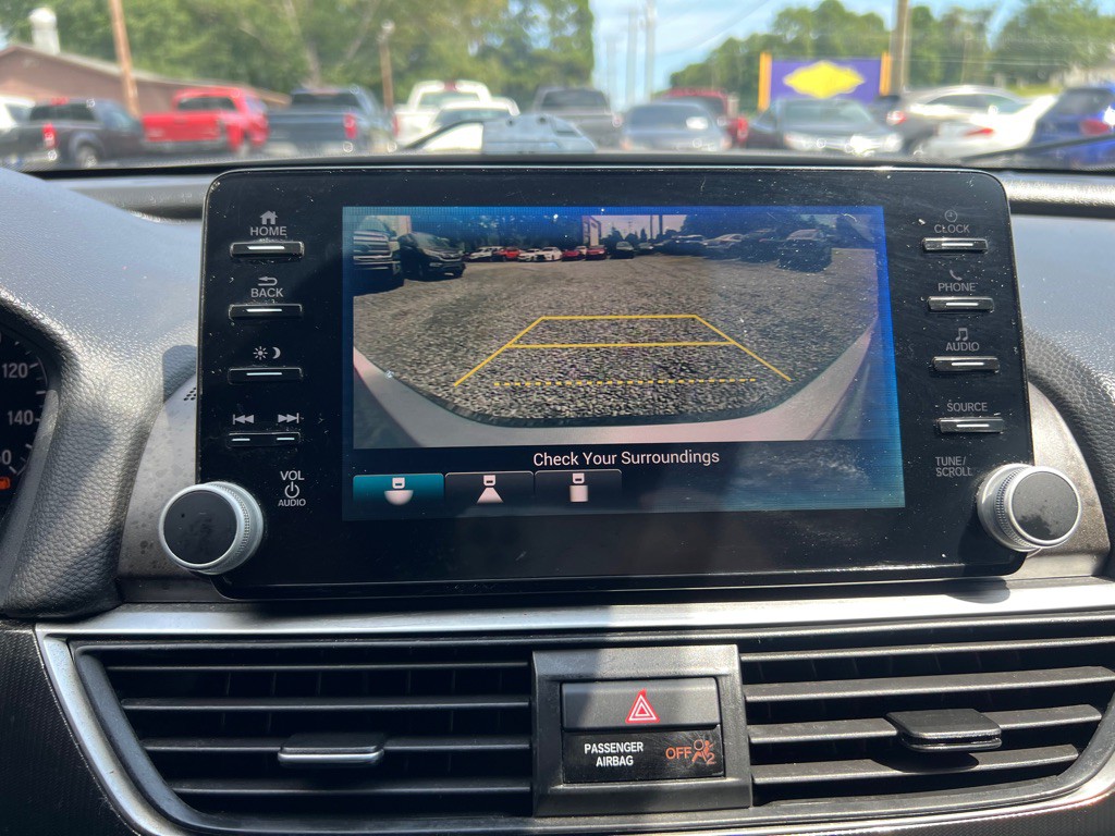 2018 Honda Accord Image 15
