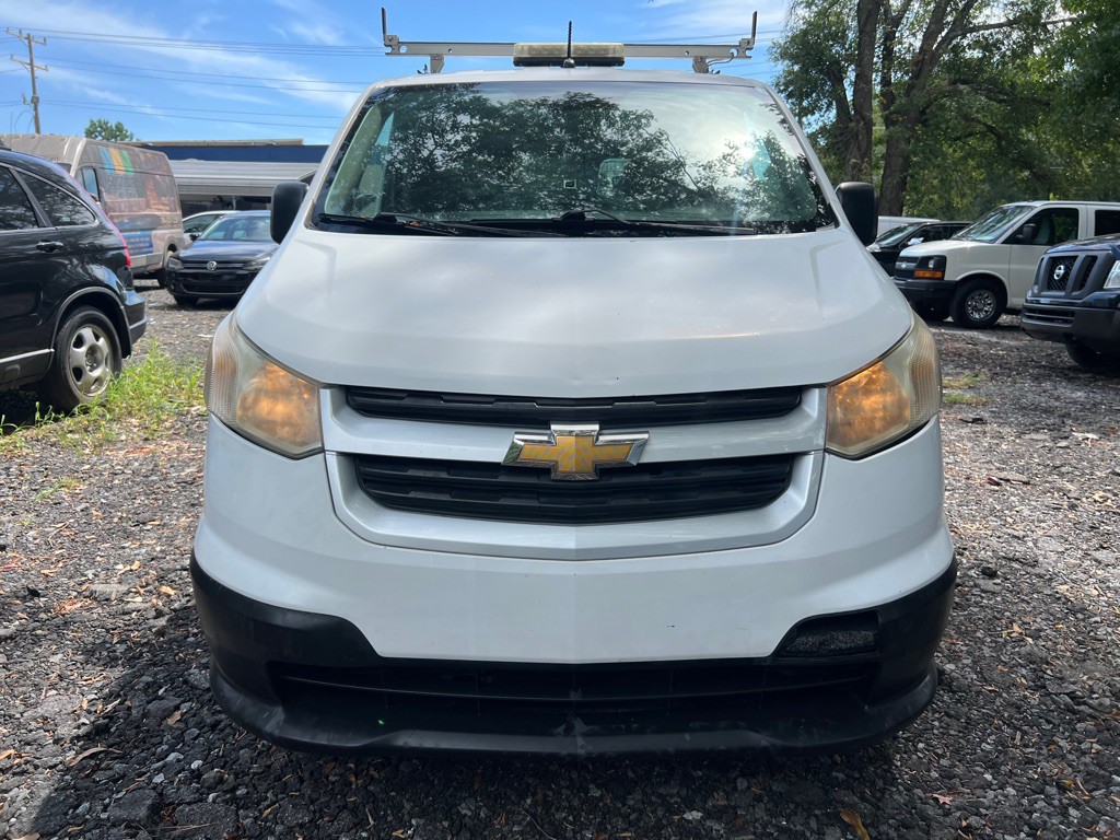 2017 Chevrolet Express Image 2