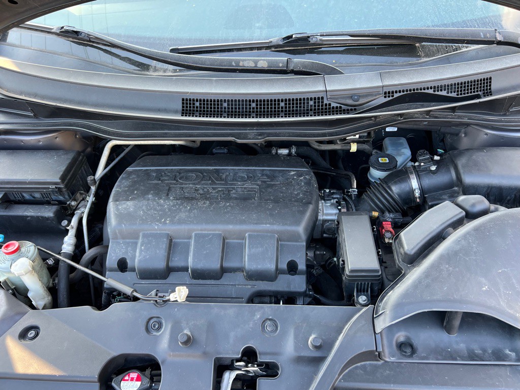 2015 Honda Odyssey Image 6