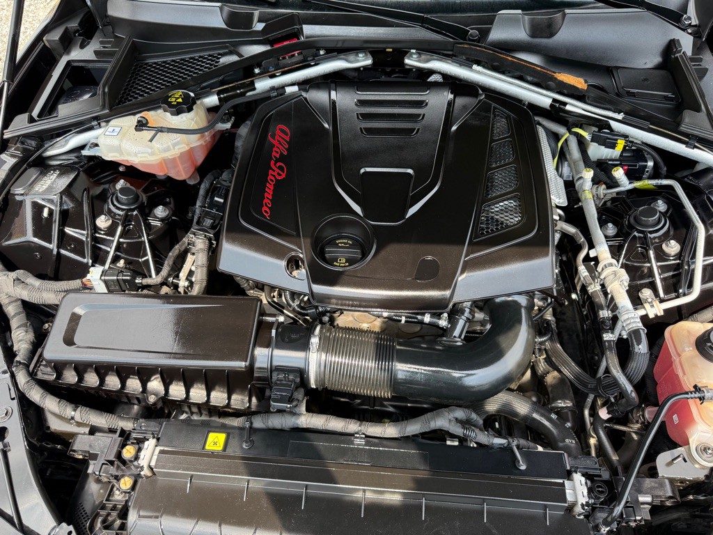 2018 Alfa Romeo Giulia Image 13