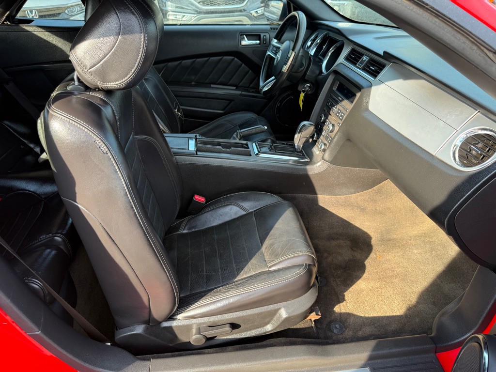 2014 Ford Mustang Image 5