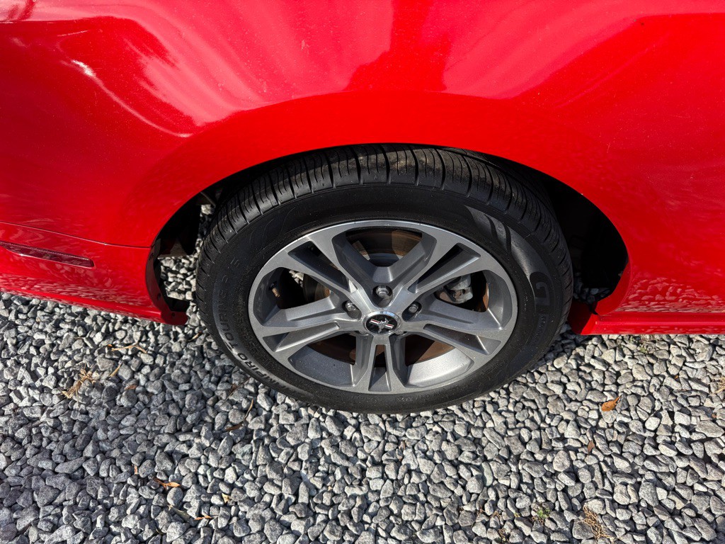 2014 Ford Mustang Image 8
