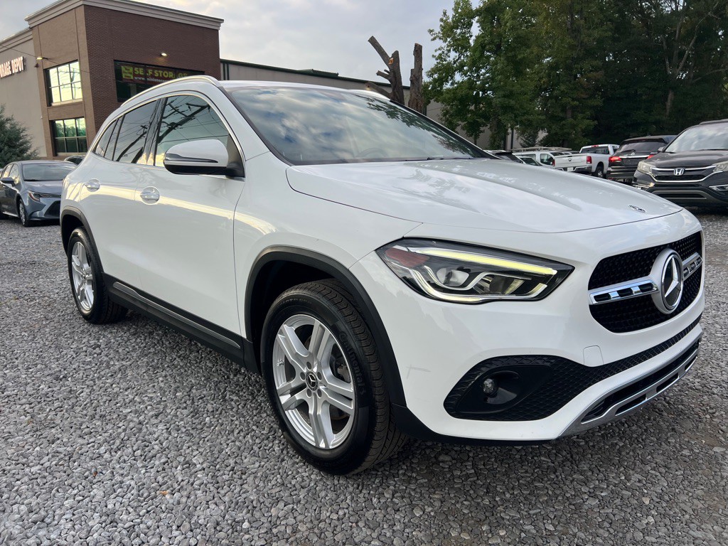 2021 Mercedes-Benz GLA-Class Image 3