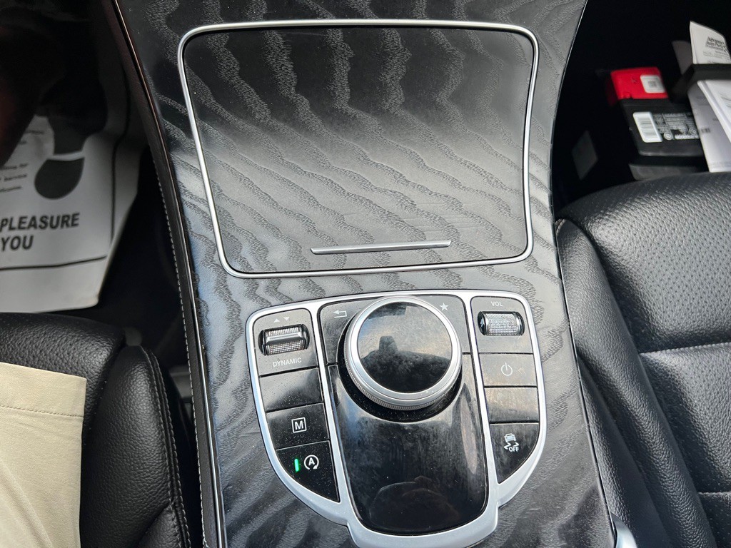2018 Mercedes-Benz GLC-Class Image 18