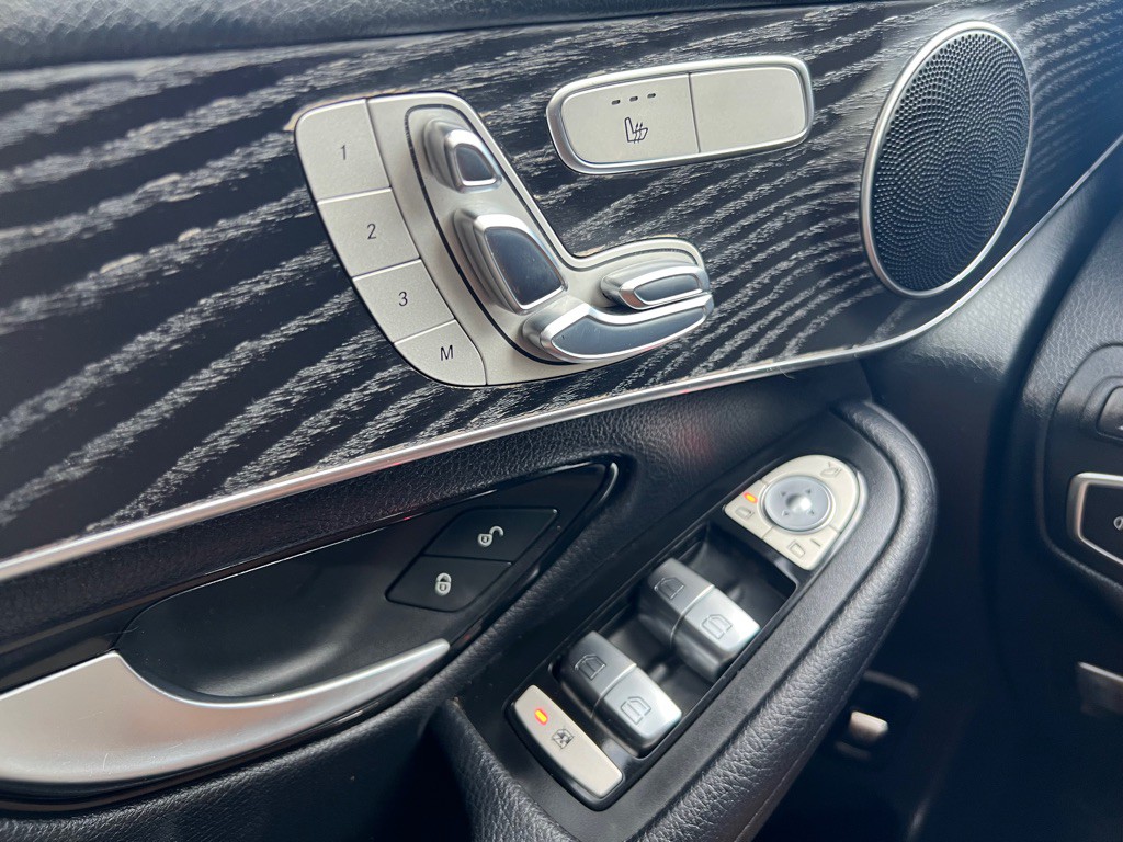 2018 Mercedes-Benz GLC-Class Image 20
