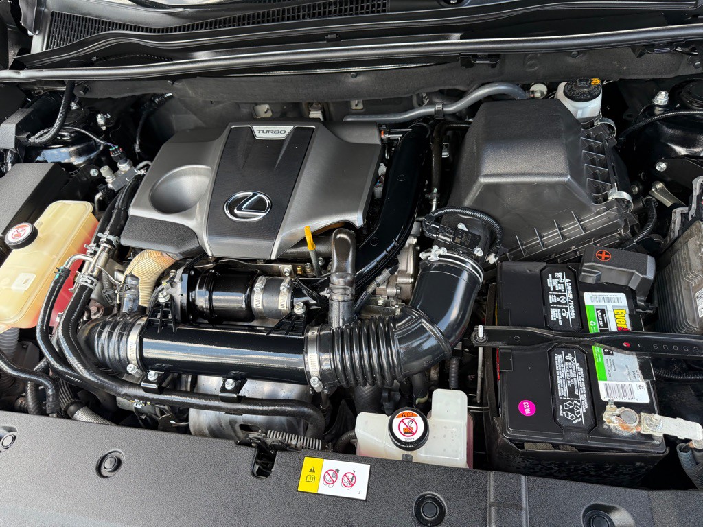 2017 Lexus NX Image 13