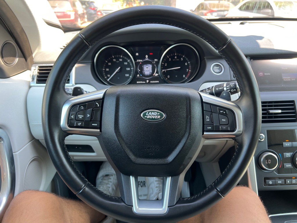 2018 Land Rover Discovery Sport Image 14