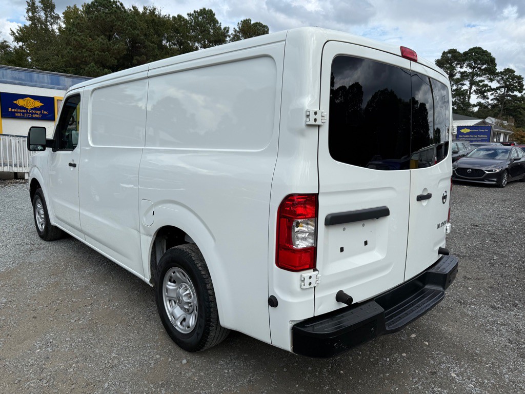 2018 Nissan NV Image 2