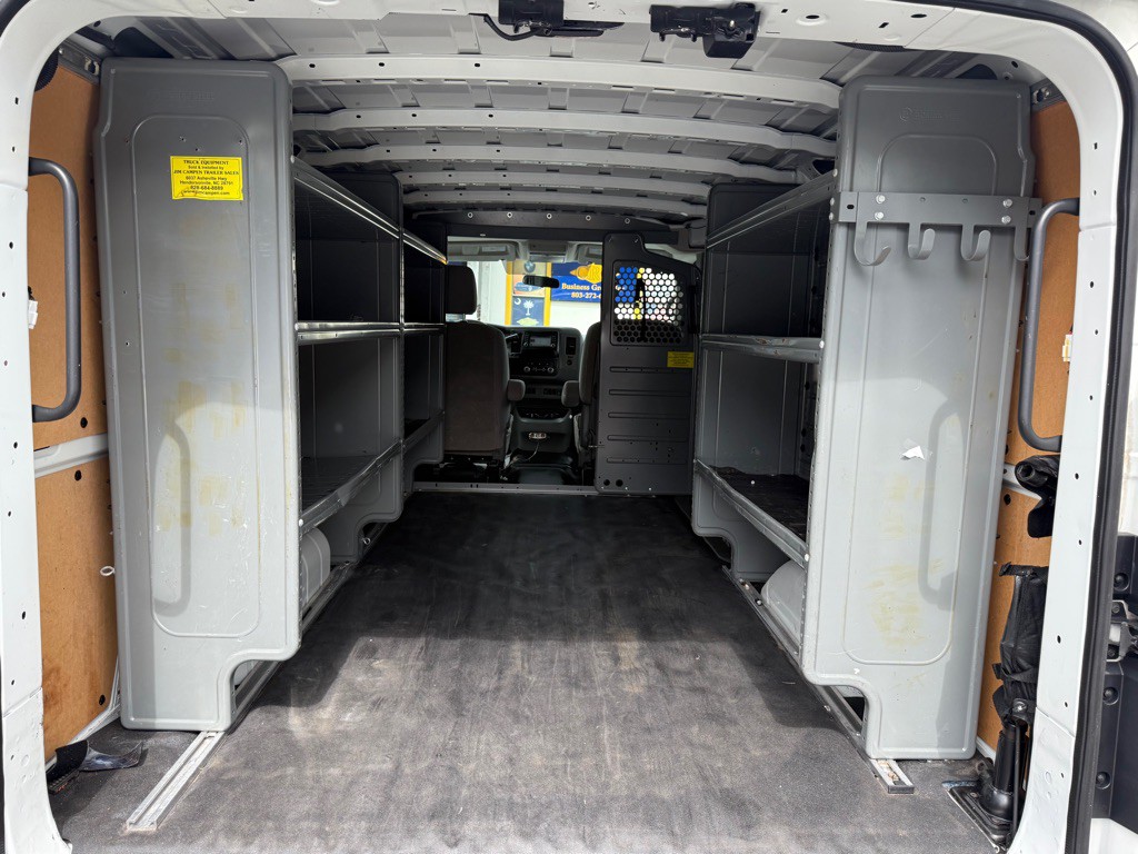 2018 Nissan NV Image 8