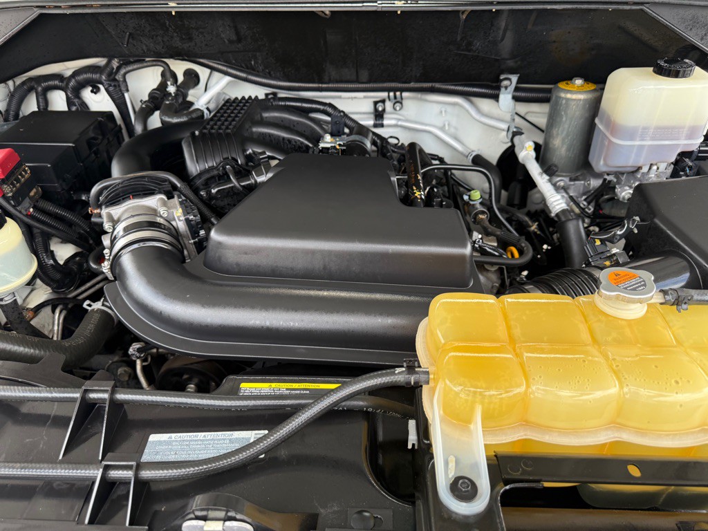 2018 Nissan NV Image 10