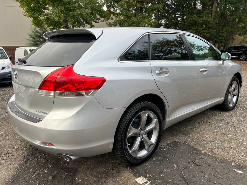 2012 Toyota Venza Image 4