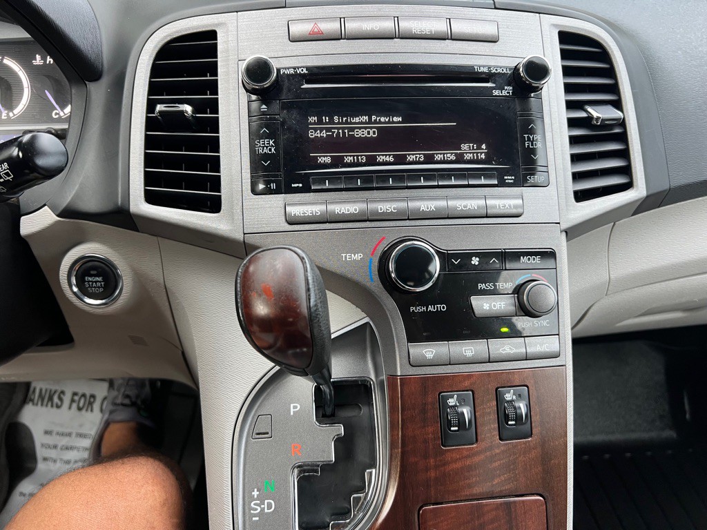 2012 Toyota Venza Image 15