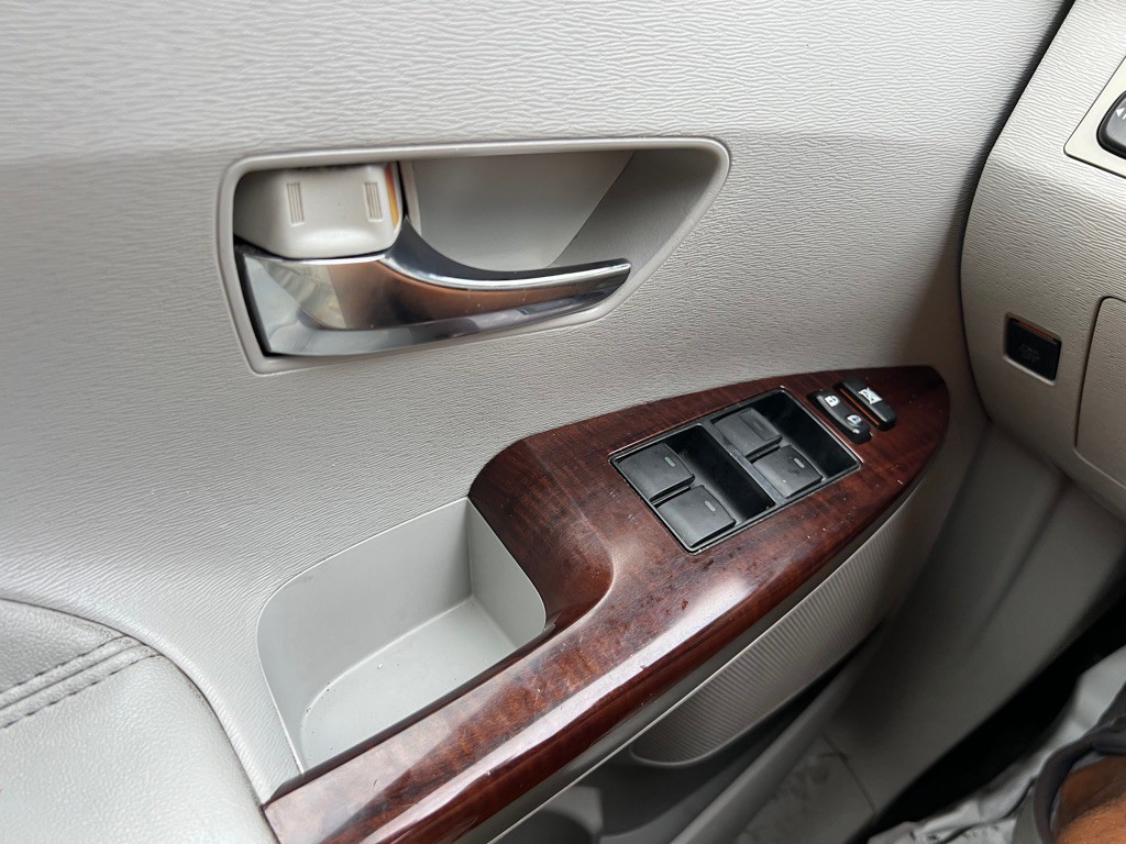 2012 Toyota Venza Image 19