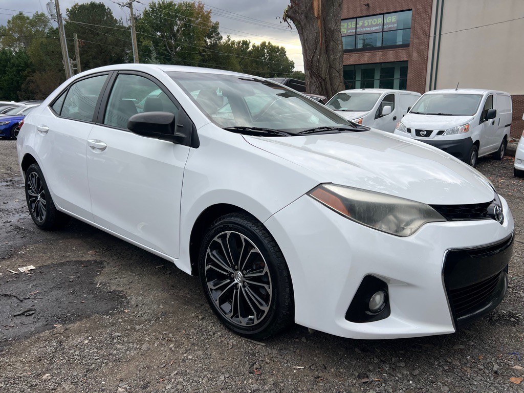 2014 Toyota Corolla Image 3