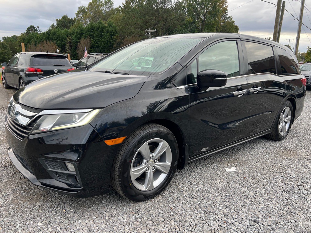 2018 Honda Odyssey Image 1