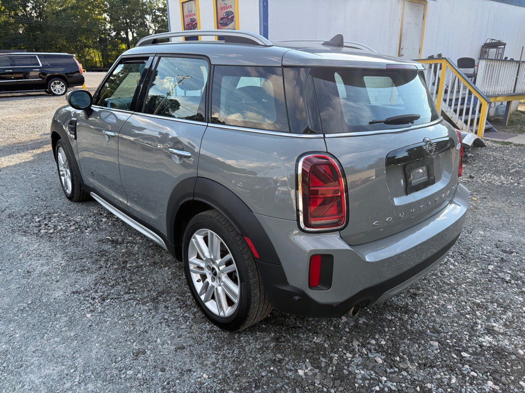 2022 MINI Cooper Image 2